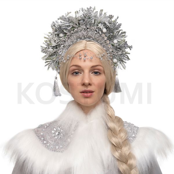 Mrs Claus costume Icy